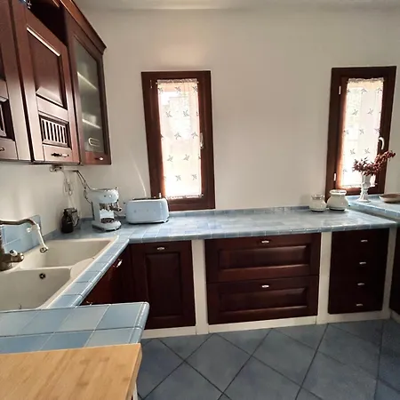 Dimora Il Porto - 7 Posti Letto Villa *