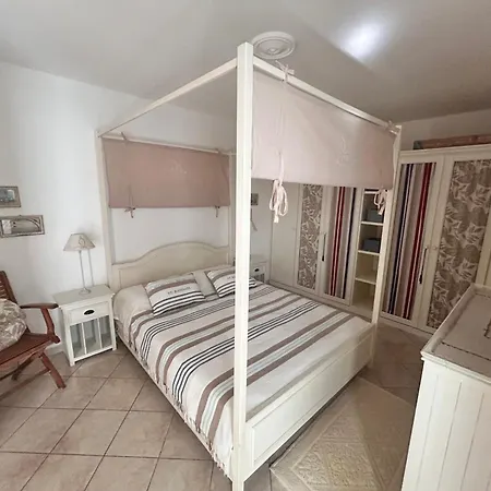 Dimora Il Porto - 7 Posti Letto