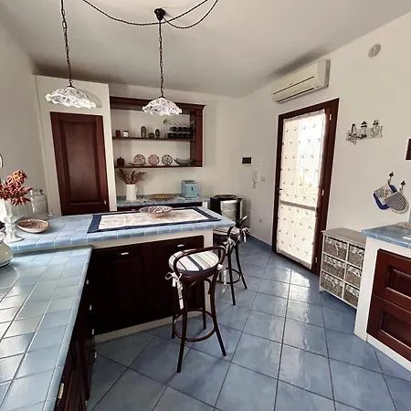 Dimora Il Porto - 7 Posti Letto Villa Torre Lapillo