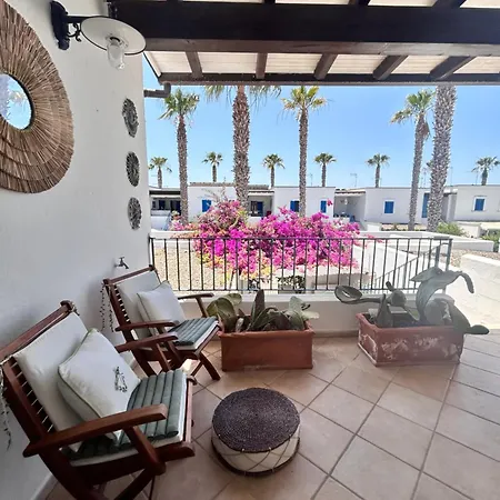 Villa Dimora Il Porto - 7 Posti Letto Torre Lapillo