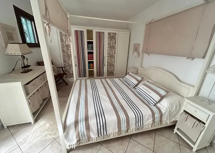 Dimora Il Porto - 7 Posti Letto Torre Lapillo
